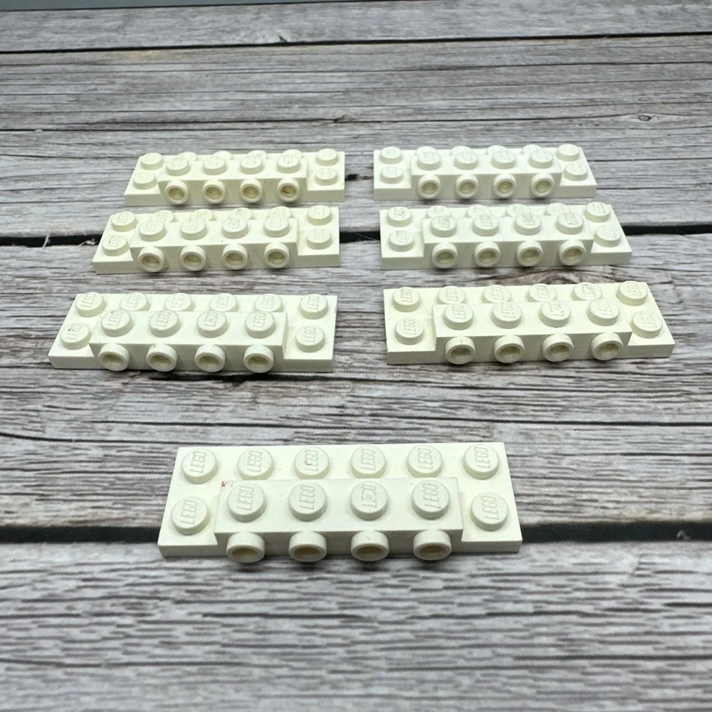 87609 LEGO Parts‎ Plate Modified 2x6x2/3 w/ 4 Studs on Side WHITE QTY 7